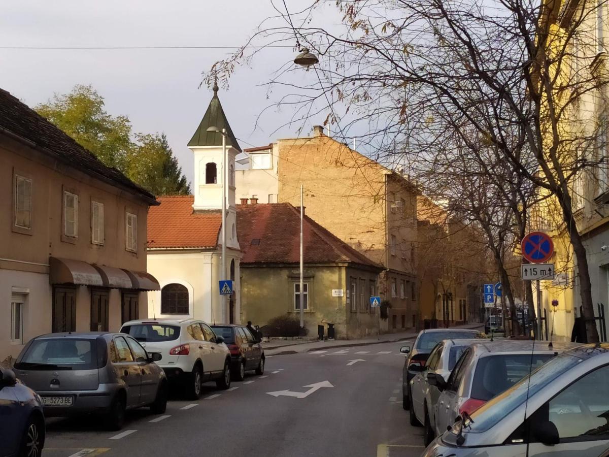 Tiny Cozy Accommodation Zagreb Exterior foto